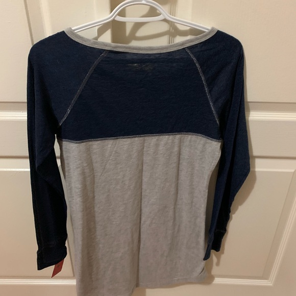 Hello kitty night dress⭐️⭐️GET THIS FREE WITH ANY PURCHASE 50$🆙⭐️⭐️ - Picture 2 of 2